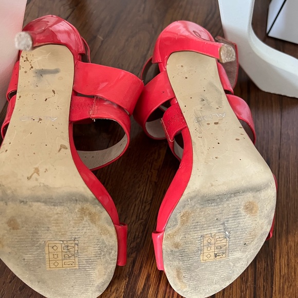 Pink heels - Picture 4 of 6